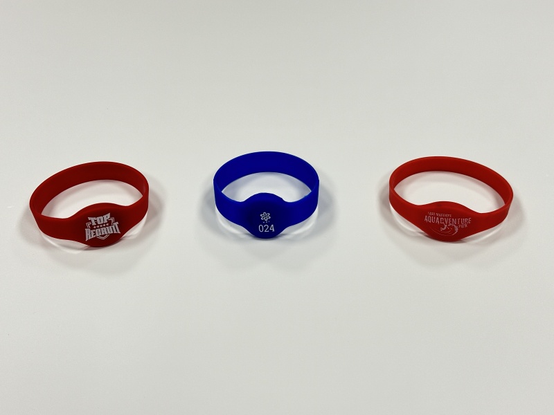 silicone sports bracelet